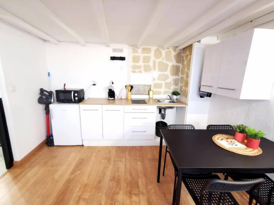 Apartamento Centre - Au Coeur De L'ecusson